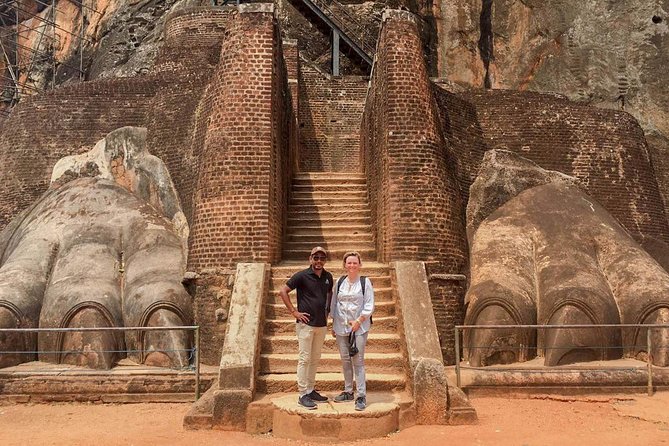 Lost in Ceylon (11 Days) - Meeting and Pickup Details