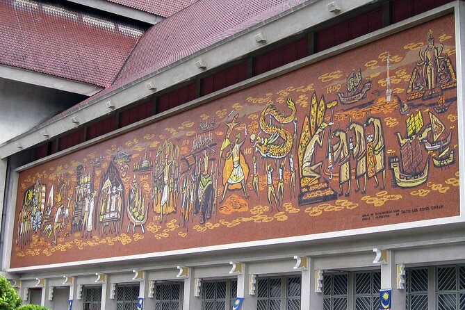 Malaysia National Museum With Kuala Lumpur City Famous Landmarks - Tour Inclusions