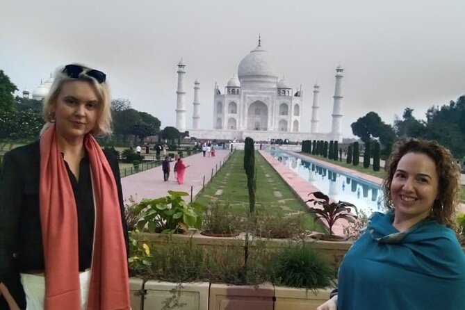 Mumbai, Backwater & Golden Triangle - Private Car/Van for Transfers and Sightseeing