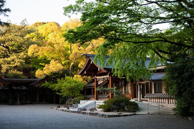 Nagoya Private Tour by Car/Van - English Speaking Driver - Pickup Information