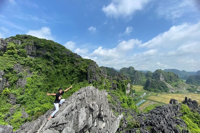 Ninh Binh Small Group Tour From Hanoi: Boat, Bike & Daily Life - Meeting Point and Start Time