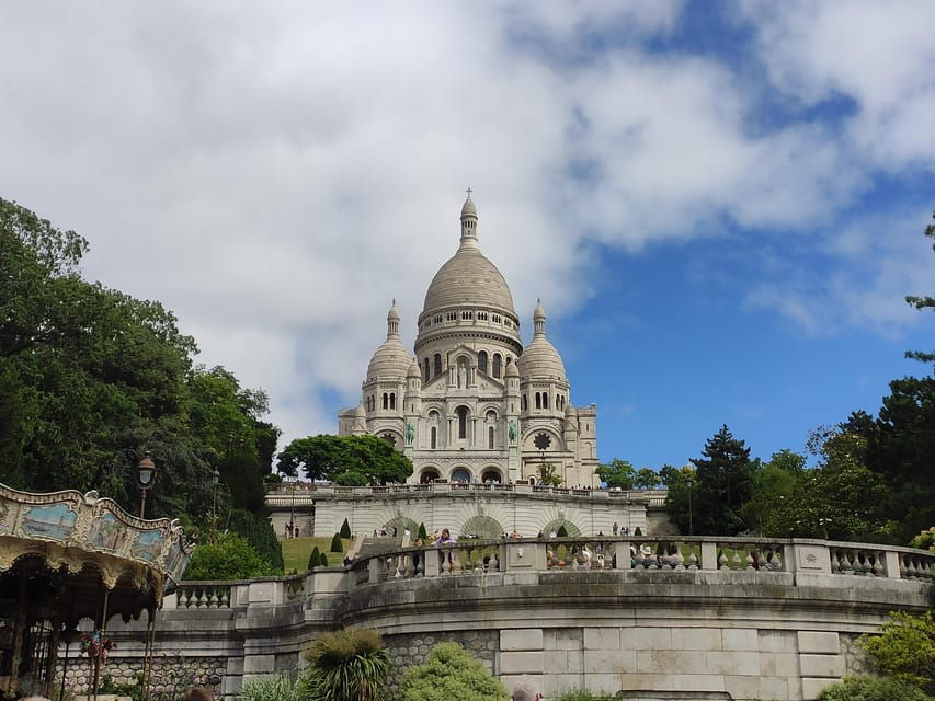 Paris : Private Walking Tour in Montmartre - Tour Overview and Pricing