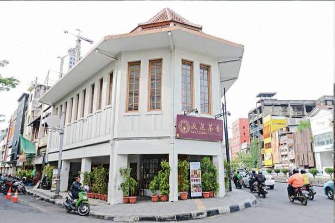 Private City Tour With a Special Guide in Japanese Language Including Lunch - Pickup Information