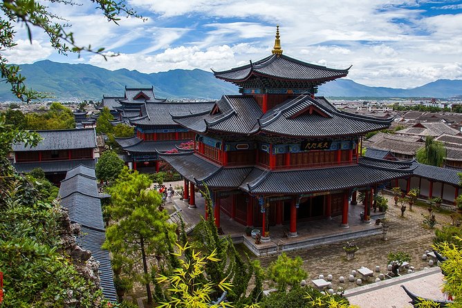Private Day Tour of Lijiang Old Town, Black Dragon Pool and Dongba Culture - Pickup Information