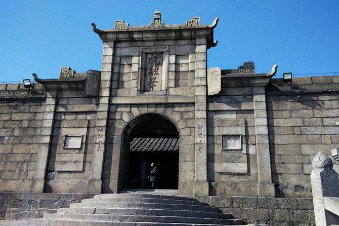Private Day Tour to Mt Hengshan From Guangzhou by Round-Way Bullet Train - Tour Inclusions