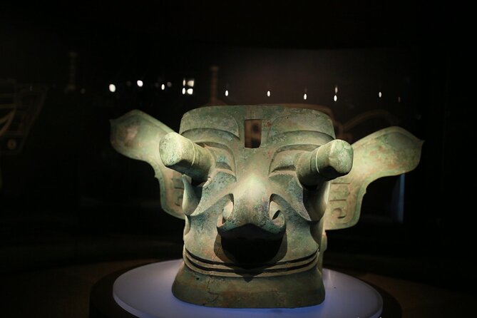 Private Day Tour to Panda Base and Sanxingdui Museum From Chengdu - Panda Base Experience