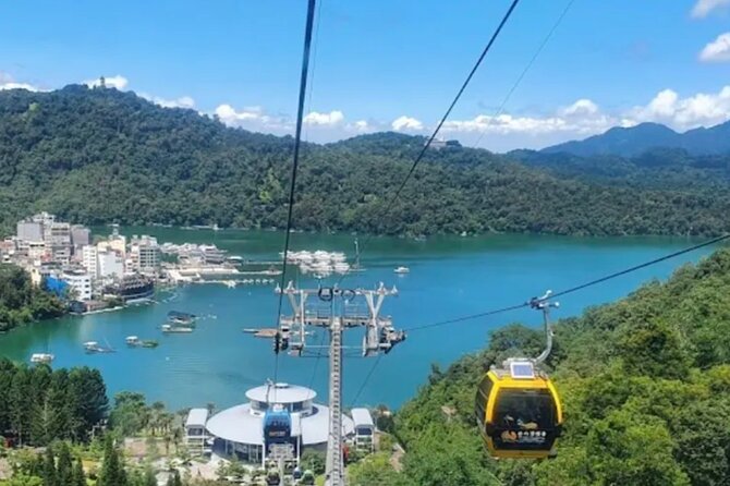 Private Day Tour to Sun Moon Lake From Taipei - Dining Experience