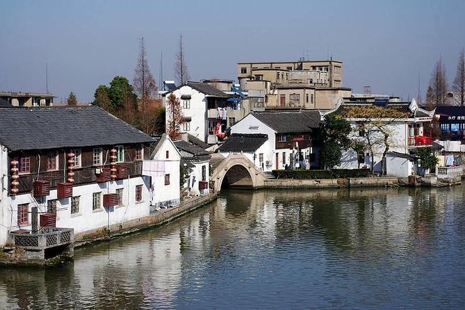Private Day Tour to Zhujiajiao Water Town Village and Shanghai City Market - Itinerary Overview