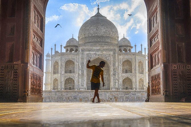 Private Guided Taj Mahal Tour From Delhi by Express Train - Pickup Information and Options