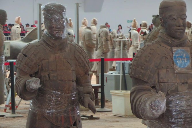 Private Guided Terra Cotta Army Tour With Public Transportation - Accessibility and Additional Info