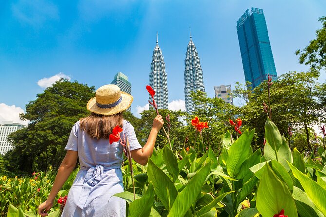 Private Kuala Lumpur Photoshoot Outside Petronas Tower - Overview