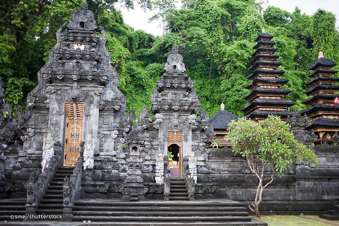 Private Tours East Of Bali Kertagosa And Goa Lawah Temple - Inclusions