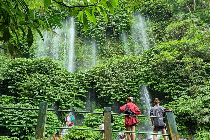 Sasak Traditional Stick Fight and Gendang Beleq Dance Tour - Location and Duration