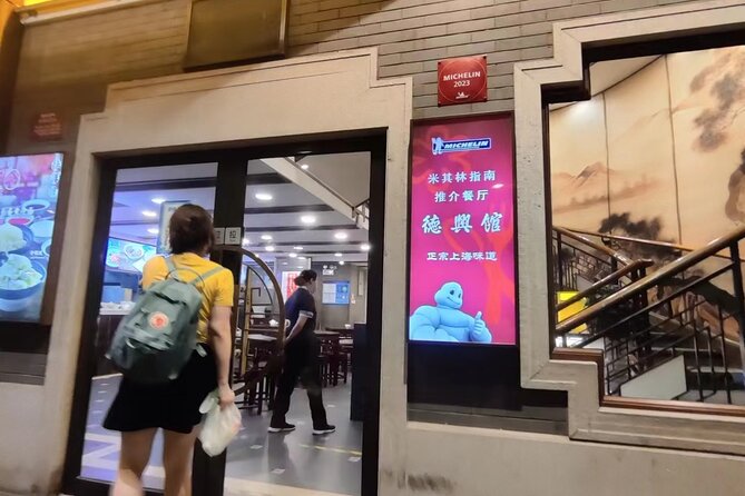 Shanghai Night Food Walking Tour With Local Friendly Guide - Cultural Insights