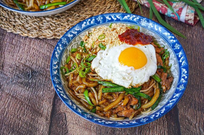 Siem Reap Evening Street Food Tour - Must-Try Street Foods
