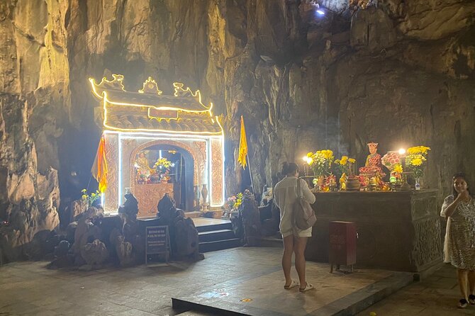 Small Group Tour : Marble Mountains-Am Phu Cave - Monkey Mountain - Exclusions