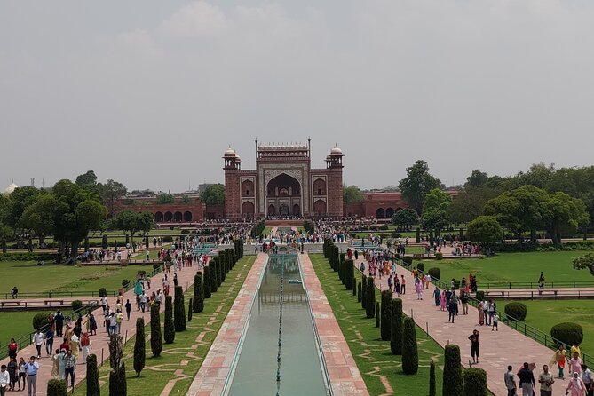 Taj Mahal Day Trip From Delhi By Private Car - Pickup Information