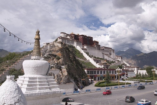 The Best of Lhasa Walking Tour - The Charming Jokhang Temple