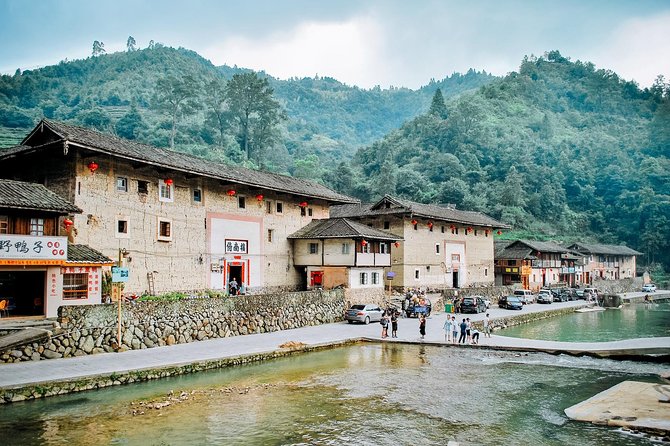 Tour Guide and Car: Private Day Tour to Tianluokeng Tulou From Xiamen - Booking Details