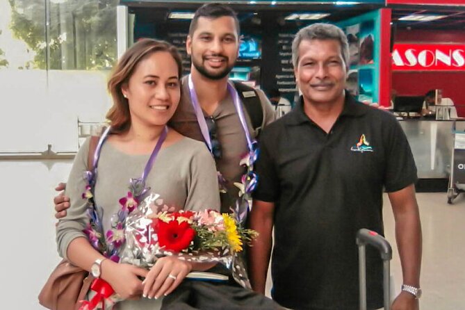 Transfer Between Colombo Airport (Cmb) and Blue Sky Beach Resorts, Unawatuna - Pickup Procedure