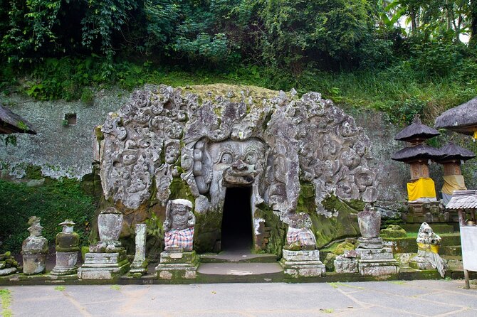 Ubud & Uluwatu Temple Sunset Tour With Kecak Dance - Inclusions and Exclusions