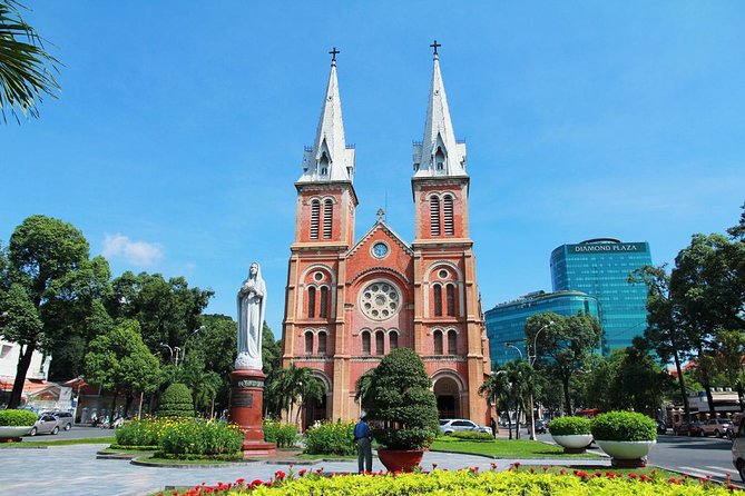 Vietnam Highlight 7 Days - Accommodations and Transportation