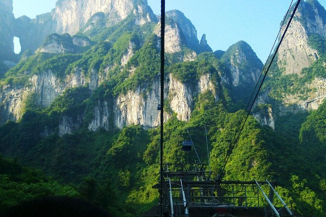 Zhangjiajie Private 5-Day Tour: Tianmen Mountain and Fenghuang County - Pickup Information