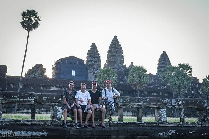 1 Day Angkor Wat With Small Circuit & Banteay Srei - Booking Details
