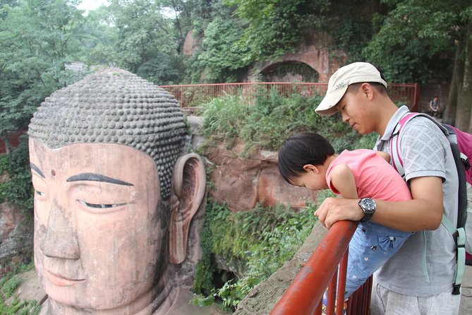 1-Day Chengdu Leshan Giant Buddha Private Tour With the Lunch and Boat Tour - Additional Details