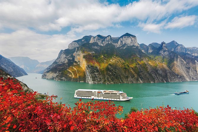 10-Day Private Tour to Guilin,Yangtze River Cruise, Zhangjiajie and Beijing - Accommodation