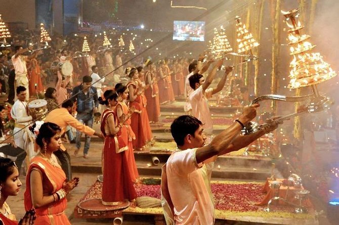13 Days Indias Iconic Landmarks Tour With Varanasi & Mumbai - Day 6: Jaipur to Varanasi