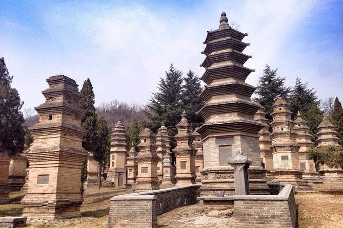 2-Day Private Tour From Chengdu With Hotel: Shaolin Temple and Longmen Grottoes - Booking and Availability