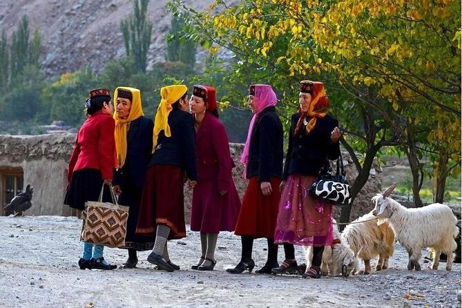 2 Days Tashkurgan Private Tour From Kashgar With Accommodation - Pickup and Meeting Points