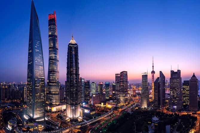 2-Hour Evening Walking Tour in Shanghai: Lookup Skycrapers With City Master - Meeting Point and Instructions