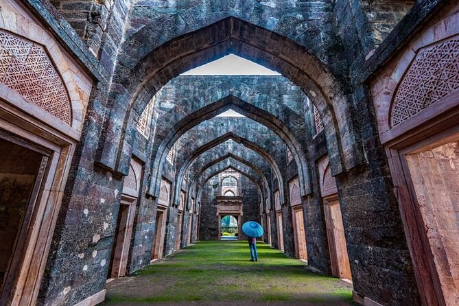 3-Day Jyotirlinga Temples and Mandu City Private Guided Tour - Inclusions and Exclusions