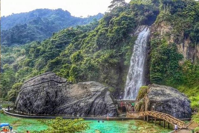 4 Day 3 Night City Tour Jakarta - Bandung - Cultural Immersion Experiences