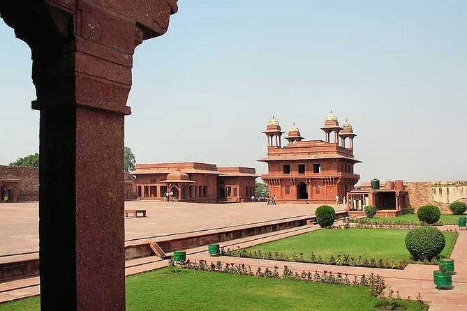 Agra to Jaipur by Private Vehicle Including Visit to Famous Fatehpur Sikri - Directions