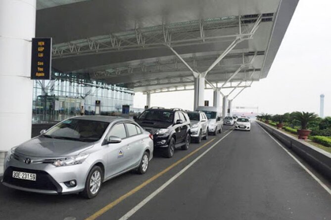 Airport Transfer From Hotel in Ho Chi Minh to Airport By 7 Seats Car - Pickup and Meeting Point Location