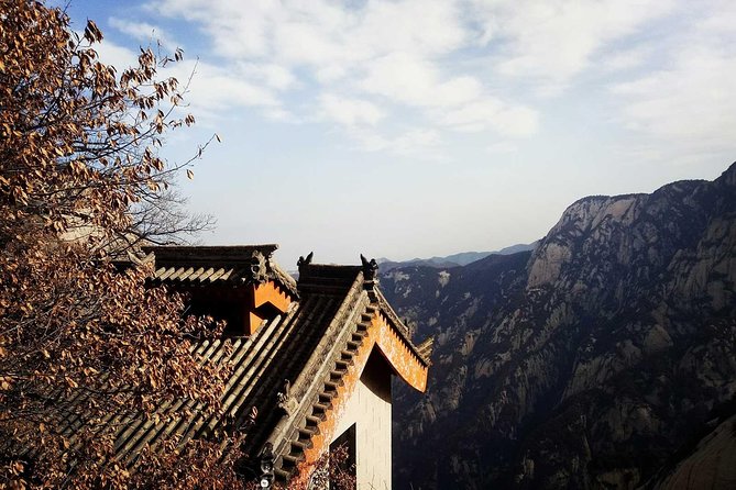 All Inclusive Xian Adventurous Day Trip of Huashan Mountain - What To Expect