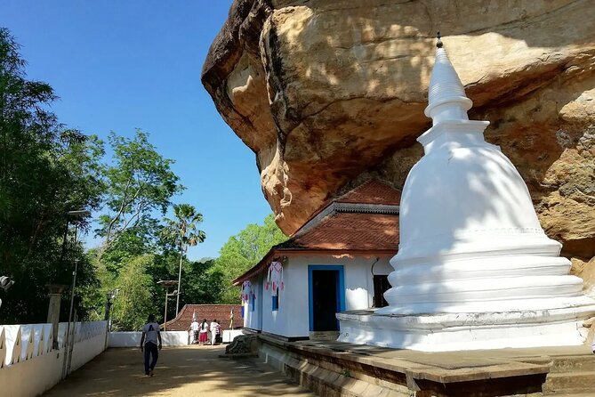 Athugala and Silver Temple Tour From Dambulla - Meeting Points and Start Time