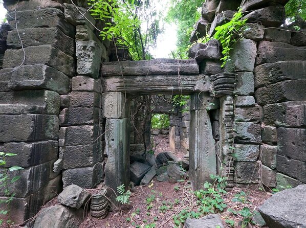 Banteay Chhmar Temple Private Tours - A Day Trip From Siem Reap - Inclusions and Exclusions