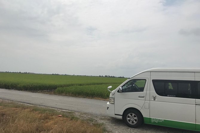Chauffeur: Malacca to Penang Island Transfer [Car] - Tour Options and Itinerary