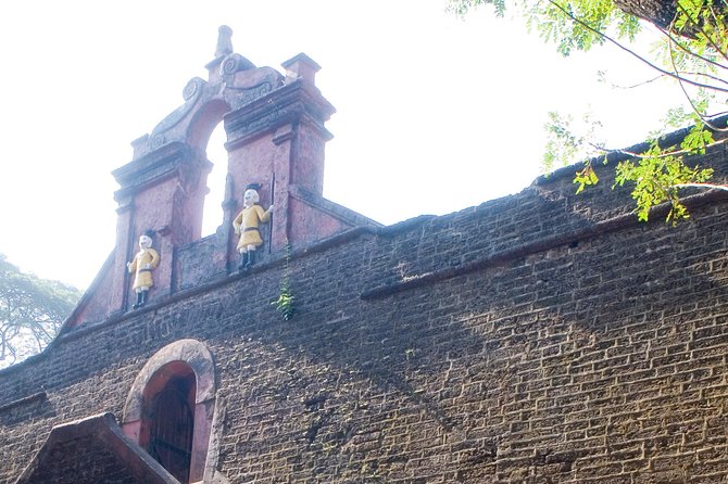Cochin to Goa - The Malabar Coast (9 Days) - Accommodation and Guides