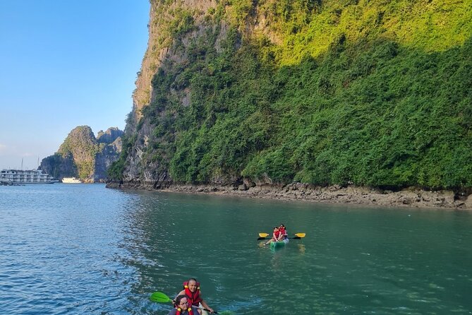 Cong Cruise Full Day Exploration in Halong Bay and Lan Ha Bay - Exploring Sung Sot Cave