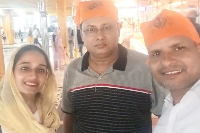 Delhi Agra Jaipur Tour - Meeting Information