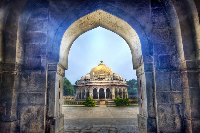 Delhi Tour: Explore Hidden Gems of Delhi - Culinary Delights and Street Food