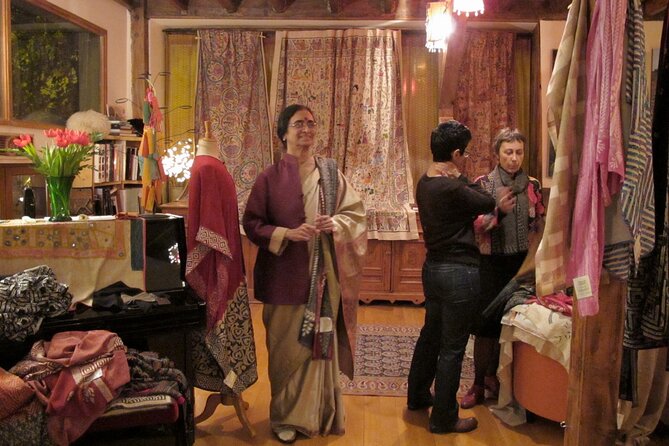 Discover Kantha Stitch Painting In Kolkata With Lunch - Meeting and Pickup