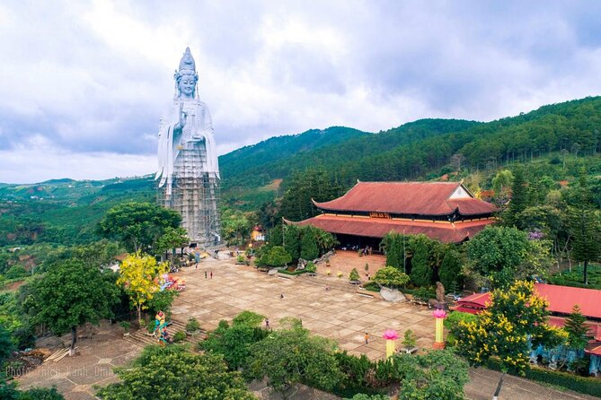 Discover The Outskirts of DaLat by Bicycle - Engage With English-Speaking Guide