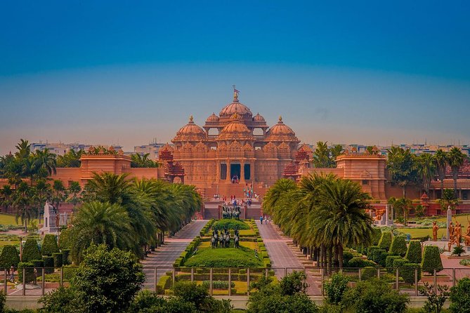 Full-Day Old Delhi and Akshardham Temple Private Cultural Tour - Tour Logistics