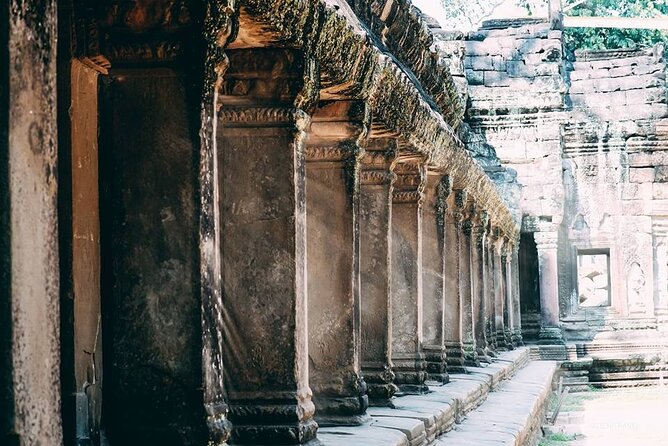 Full Day Tour in Angkor, Siem Reap: Small Circuit and Grand Circuit - Local Lunch Experience
